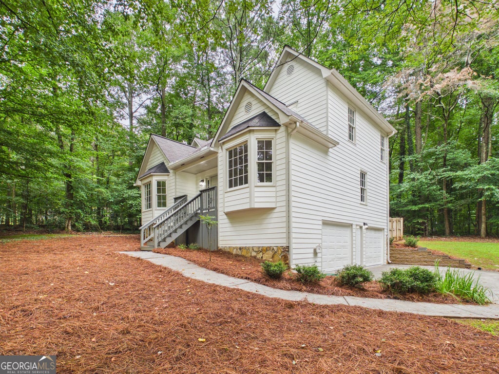 Photo of 2855 Autumn Drive, Canton, GA 30115 (MLS # 10821931)