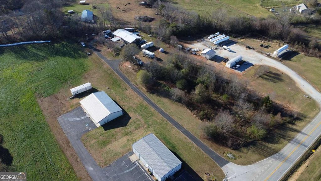 Photo of 7656 Duncan Bridge Road, Cleveland, GA 30528 (MLS # 10661836)