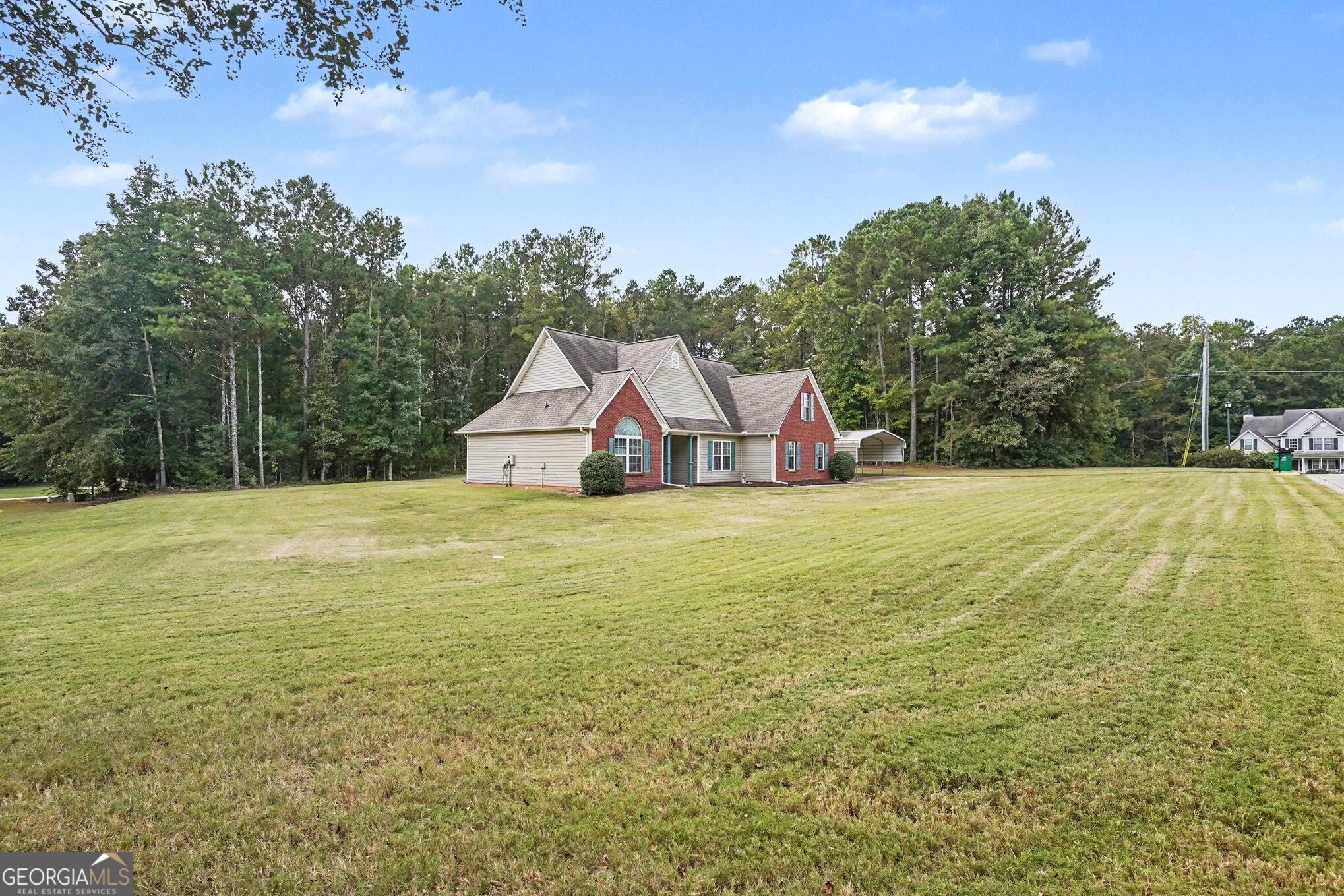 100 Loam DR