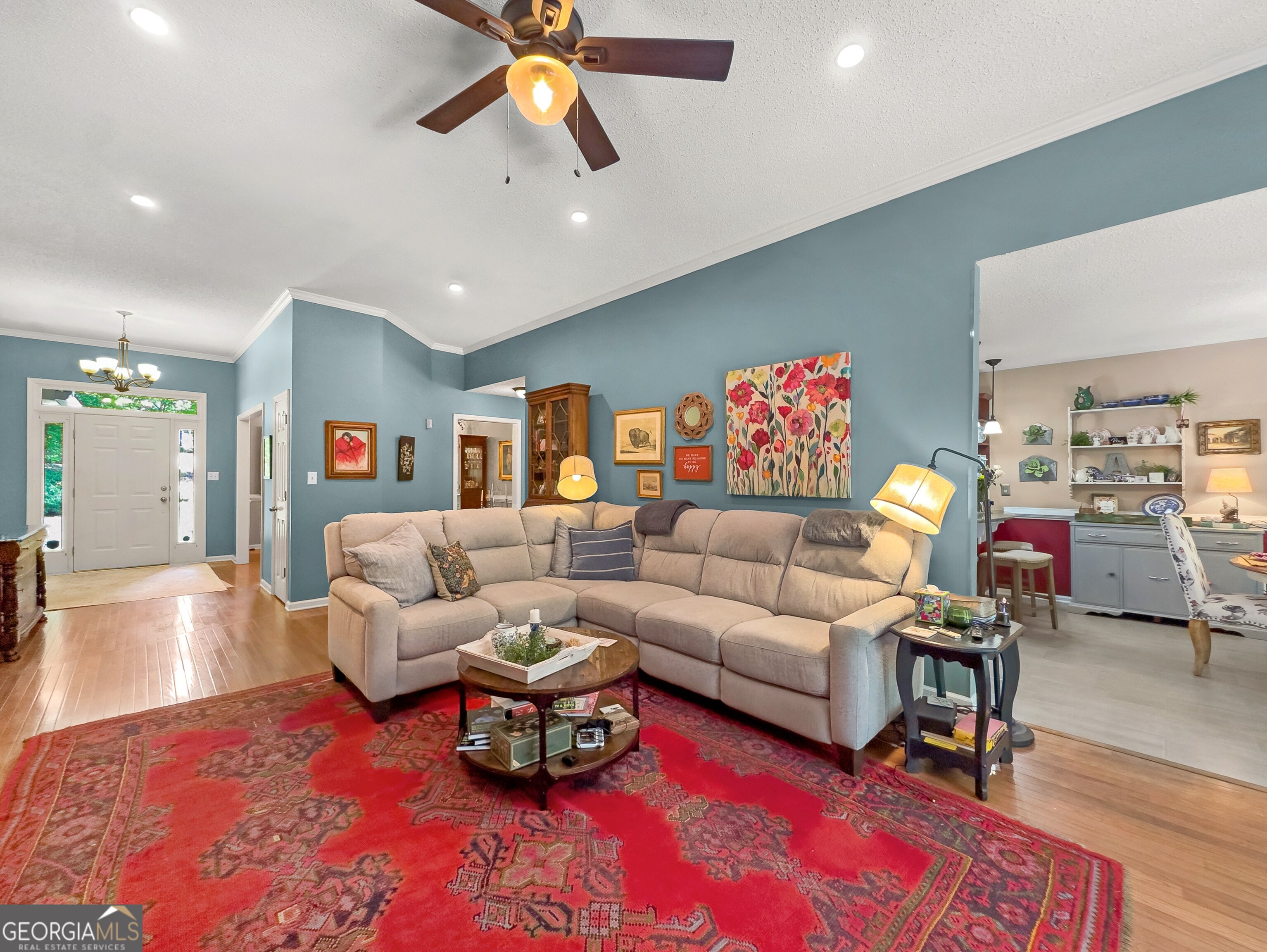 5007 Lakeridge Close