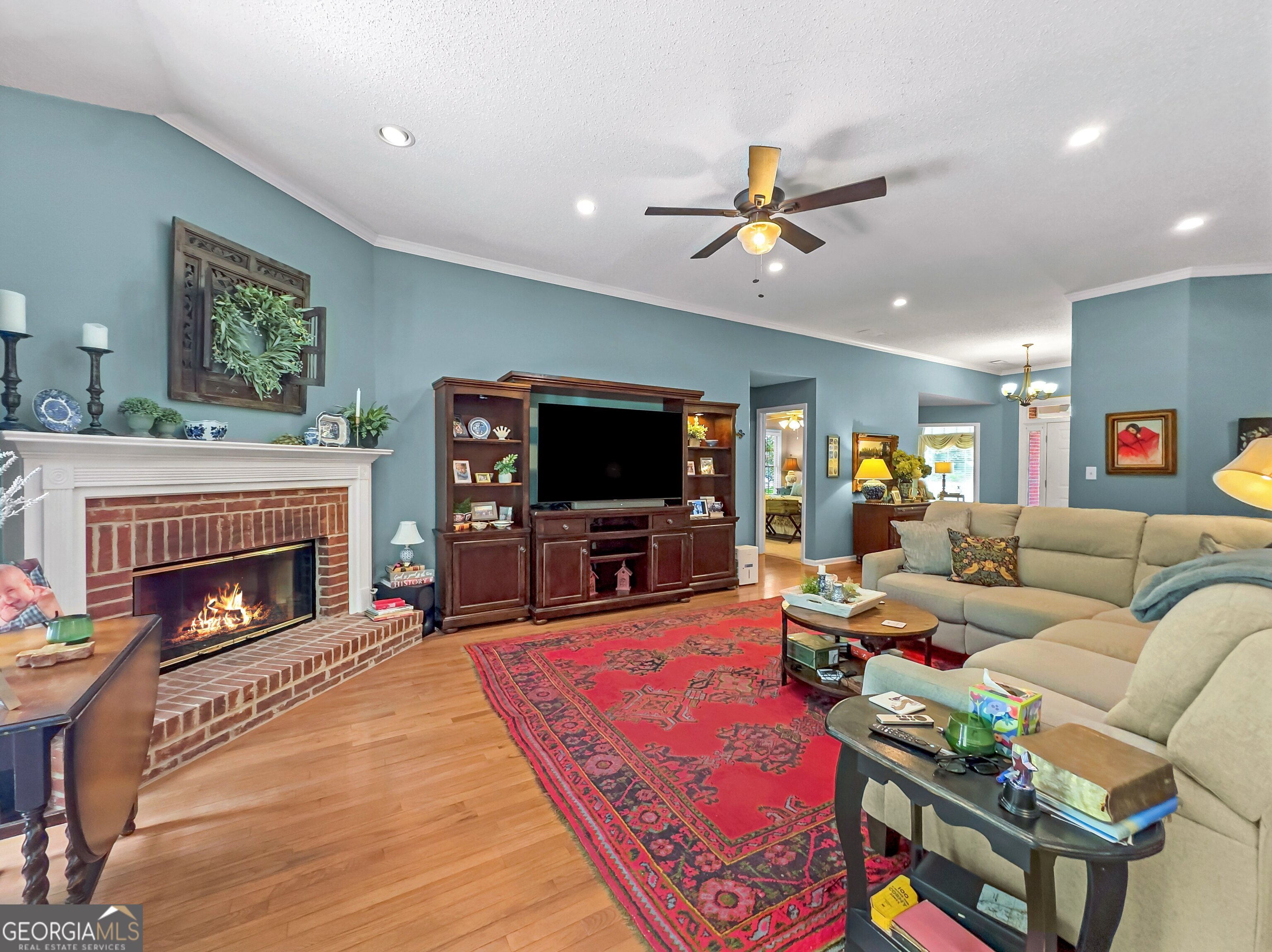 5007 Lakeridge Close