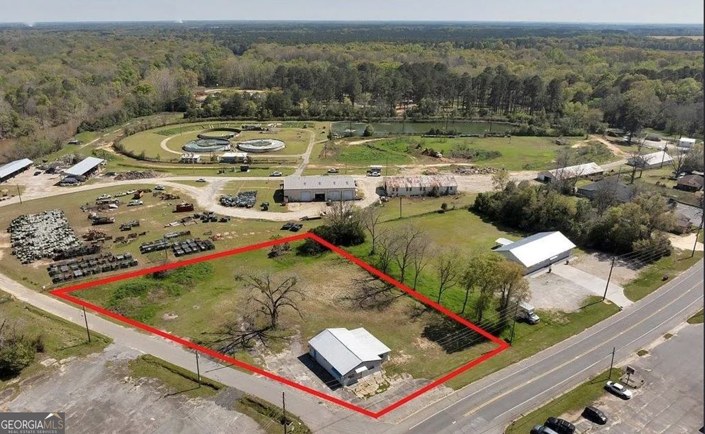 Photo of 131 South Jackson, Hawkinsville, GA 31036 (MLS # 10730013)