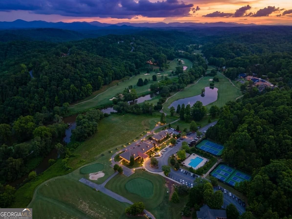 202 Cane Mill LN