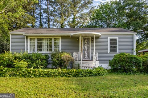 Photo of 2090 Verbena Street NW, Atlanta, GA 30314 (MLS # 10772129)
