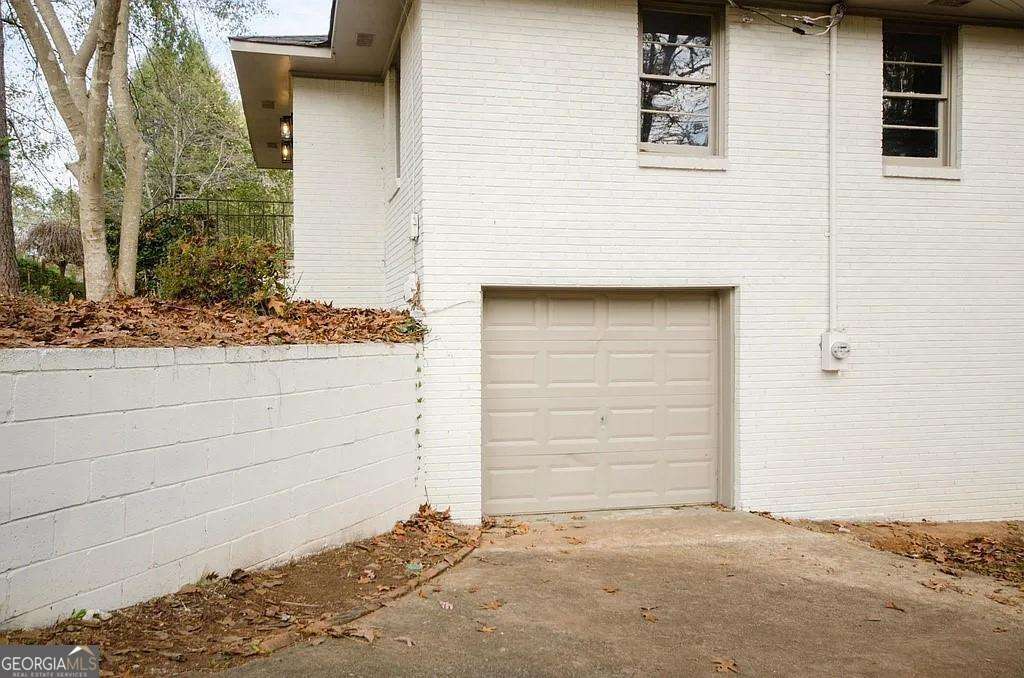 Peachtree Hills - Residential Lease
