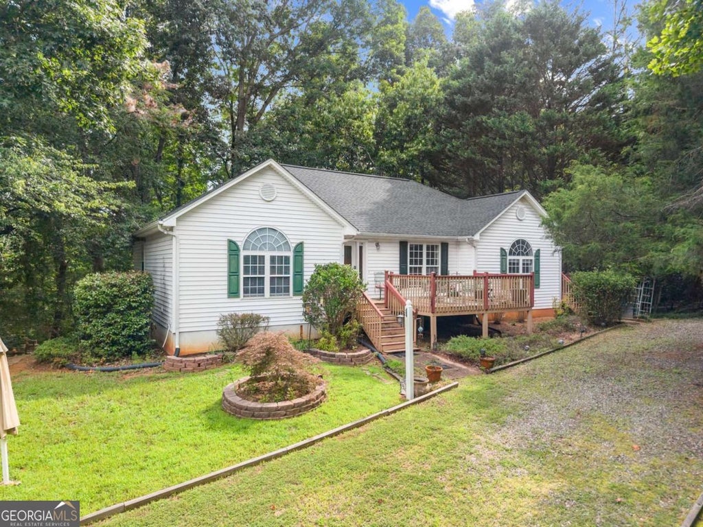 Photo of 6140 Henry Smith Road, Murrayville, GA 30564 (MLS # 10872216)