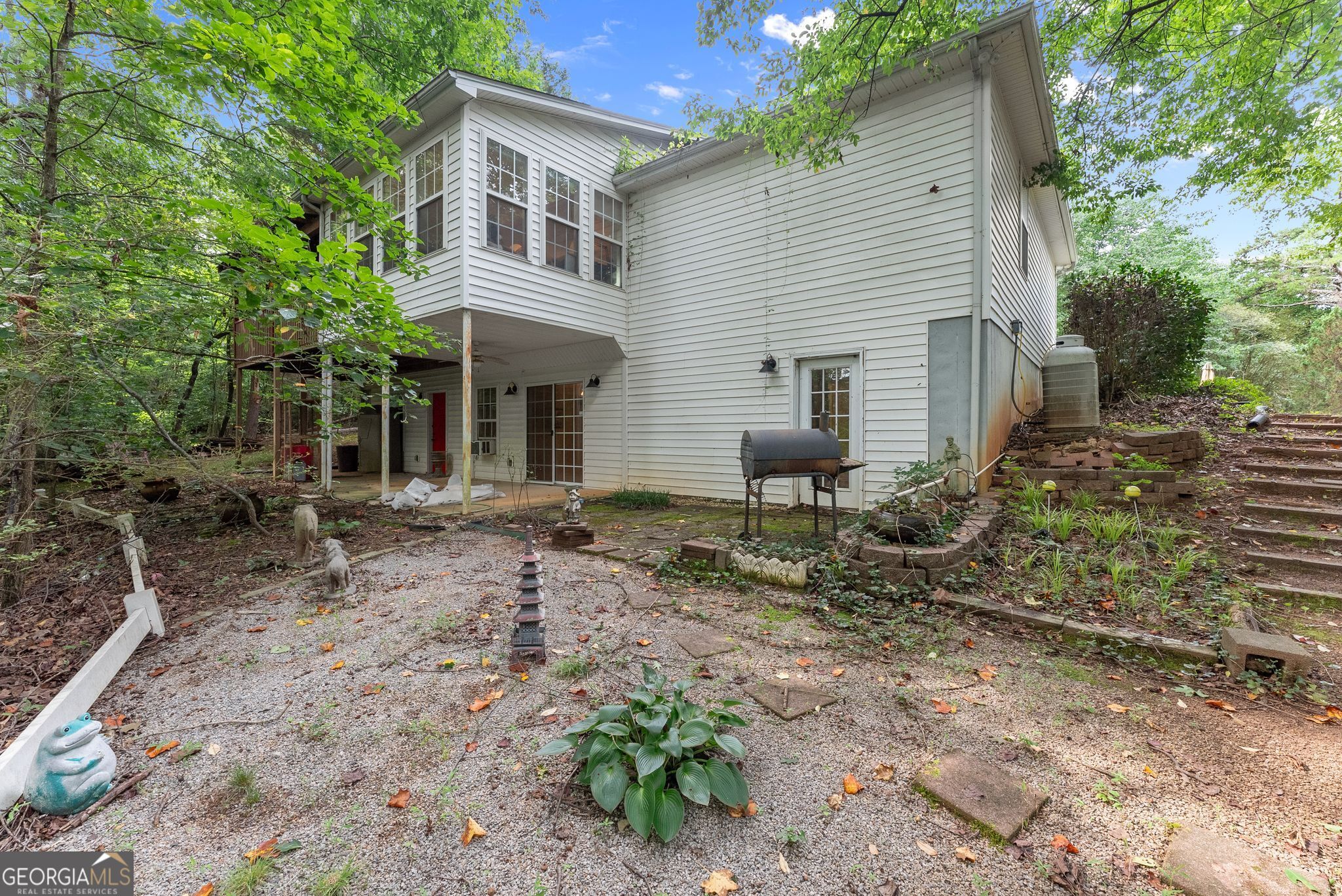 6140 Henry Smith RD