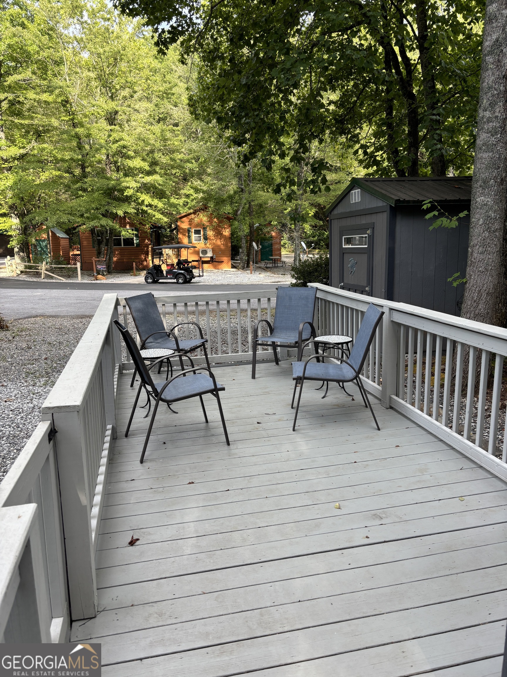 527 Hidden Valley RD