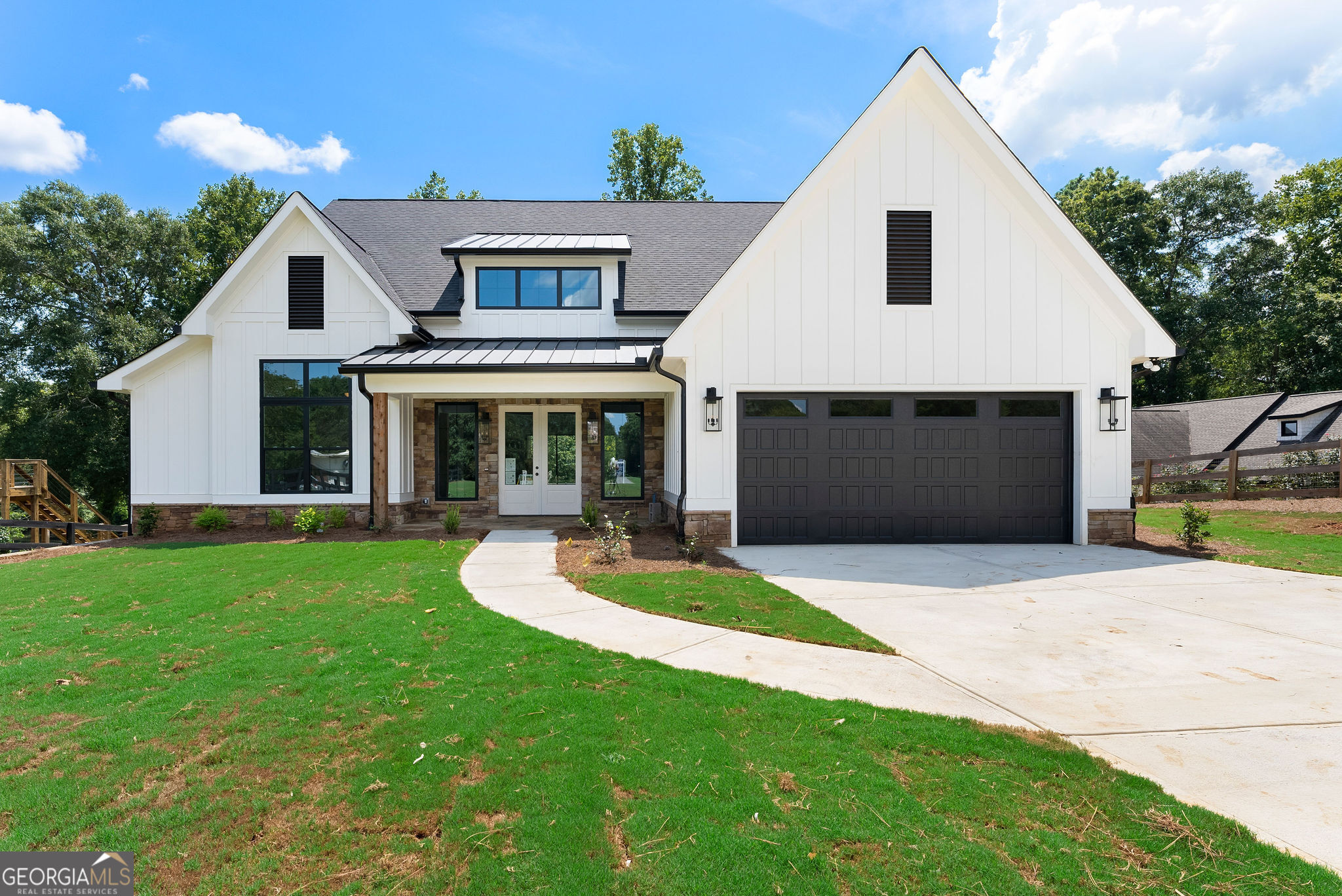 27 Linda RD SW