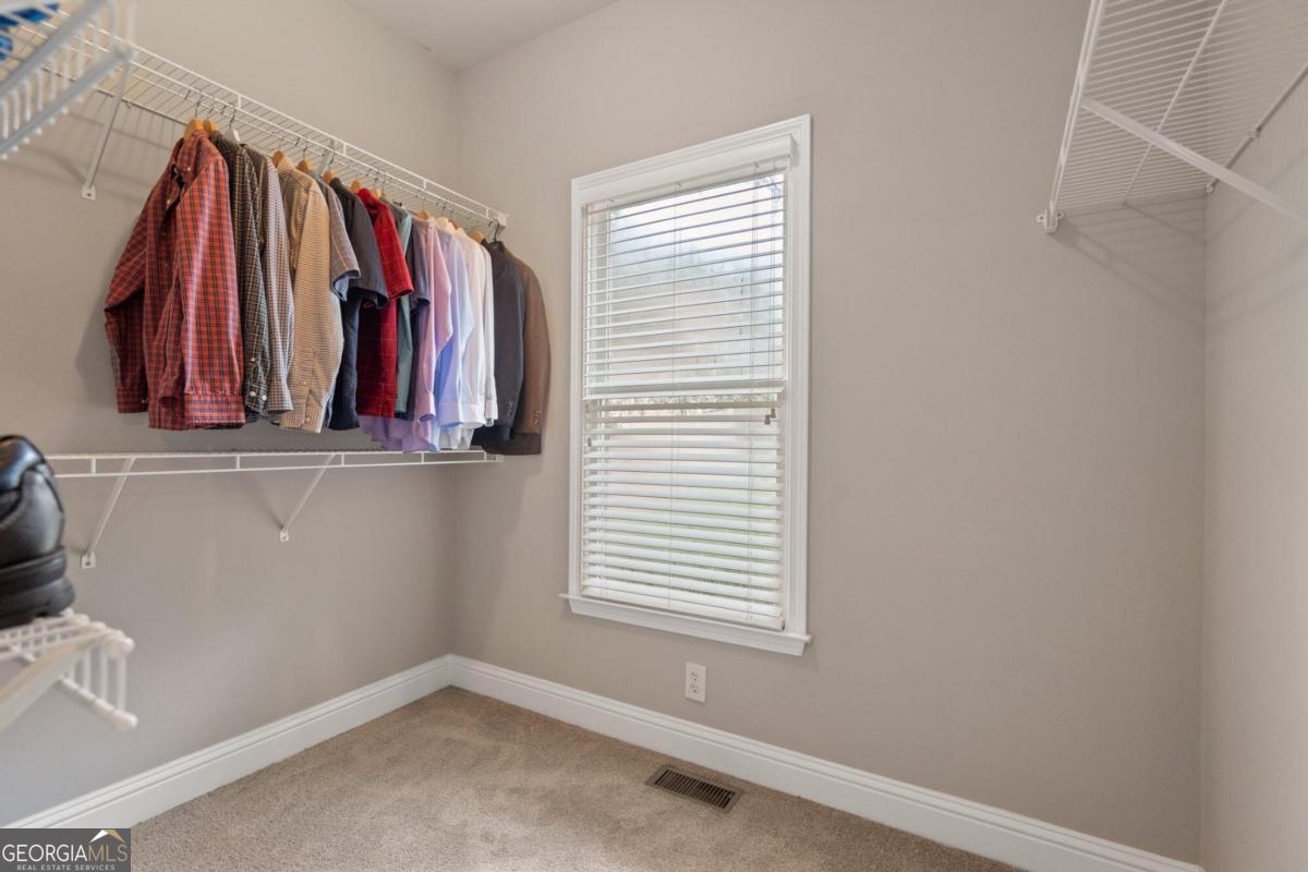 LAUREL BROOKE - Residential