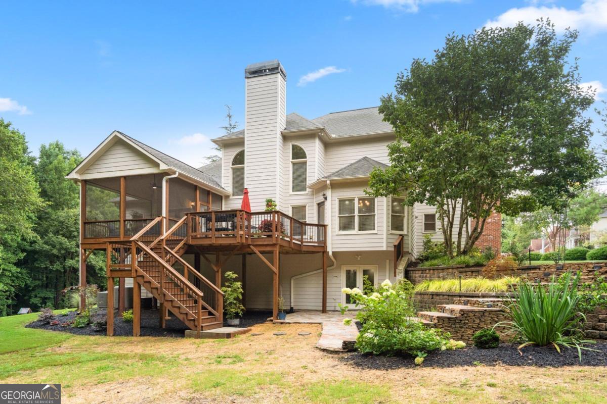 LAUREL BROOKE - Residential