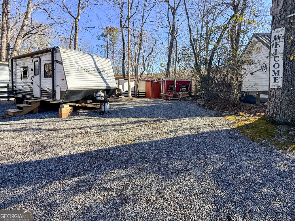 Photo of 59 Yogi Bear Boulevard, Cleveland, GA 30528 (MLS # 10815160)
