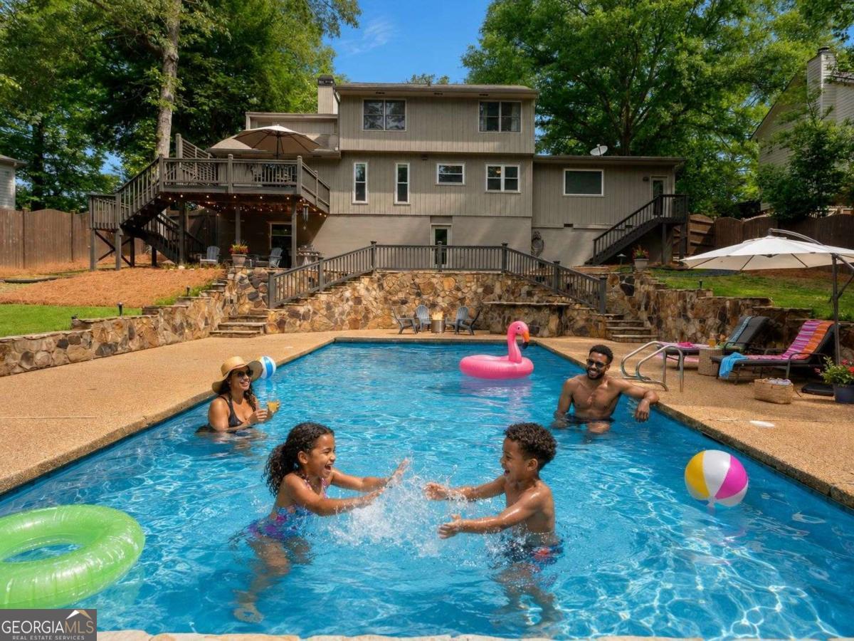3699 Dunwoody Club DR