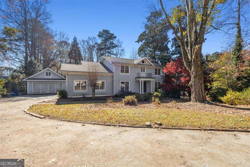 A unique opportunity is presented in the esteemed East Cobb area, specifically on this 1-acre parcel of land. This building site is situated within one of the most sought-after communities, Sanders Field Estates, surrounded by other distinguished estate homes. The area is served by schools in E Cobb, including Sope Creek Elementary, Dickerson Middle School, and Walton High School. This exceptional property features over 351 feet of depth and more than 125 feet of width at both the front and rear, making it an ideal location for a sprawling estate complete with a swimming pool and/or additional detached structures. The gentle topography affords the potential for a distinctive walk-out yard and pool area. A cluster of trees along the back of the lot provides a natural privacy buffer. Prospective buyers are encouraged to engage and bring their plans and ideas, or our builder has plenty of Castle View Homes LLC ideas to select from!