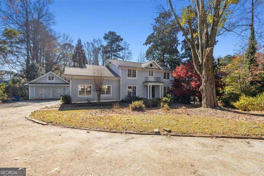 A unique opportunity is presented in the esteemed East Cobb area, specifically on this 1-acre parcel of land. This building site is situated within one of the most sought-after communities, Sanders Field Estates, surrounded by other distinguished estate homes. The area is served by schools in E Cobb, including Sope Creek Elementary, Dickerson Middle School, and Walton High School. This exceptional property features over 351 feet of depth and more than 125 feet of width at both the front and rear, making it an ideal location for a sprawling estate complete with a swimming pool and/or additional detached structures. The gentle topography affords the potential for a distinctive walk-out yard and pool area. A cluster of trees along the back of the lot provides a natural privacy buffer. Prospective buyers are encouraged to engage and bring their plans and ideas, or our builder has plenty of  Castle View Homes LLC ideas to select from!