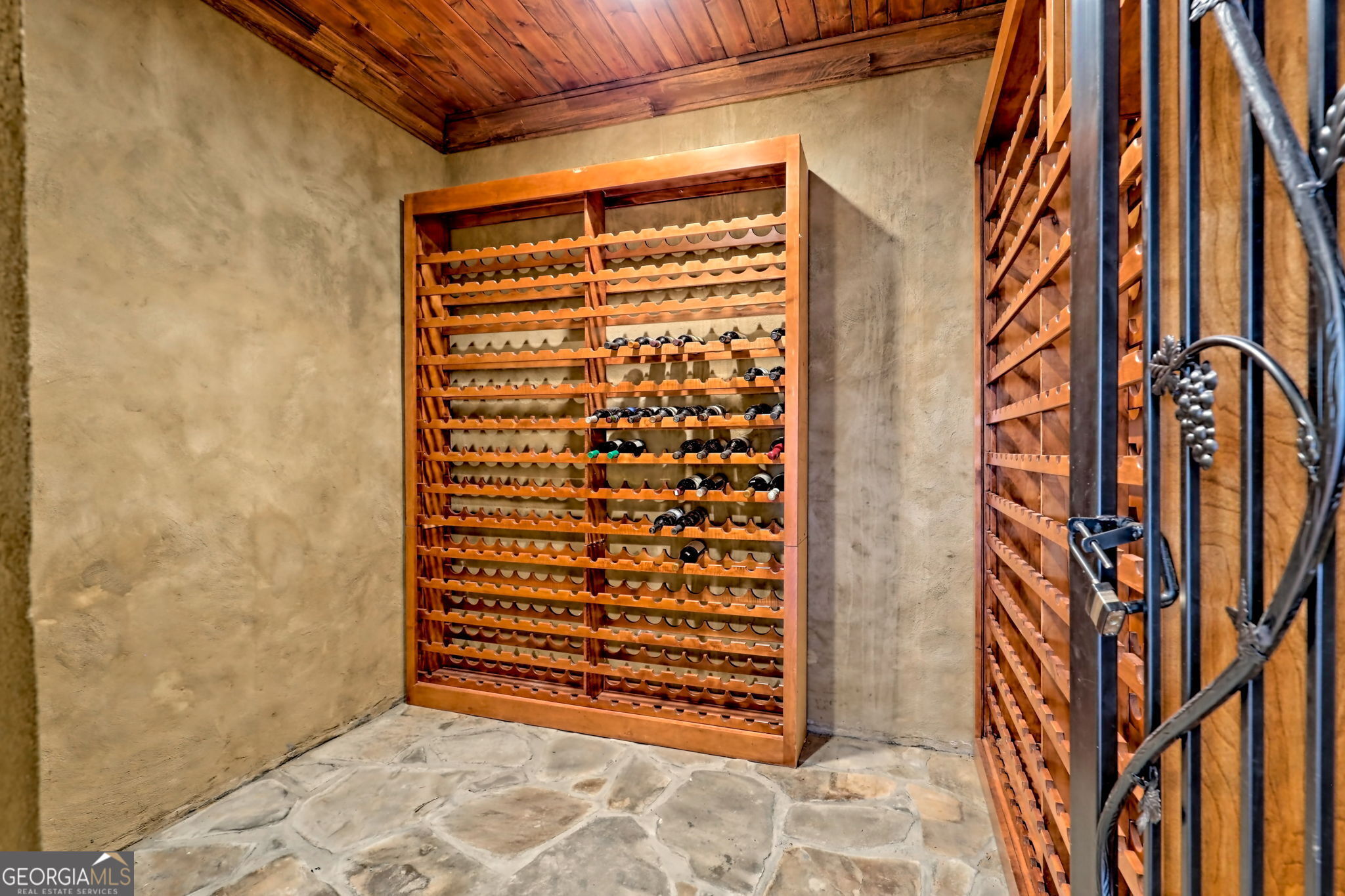 Clayton, Georgia 30525, United States, 6 Bedrooms Bedrooms, ,7 BathroomsBathrooms,Residential,Active,12992