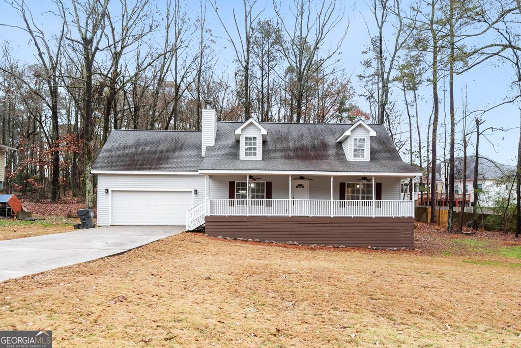 Photo of 631 Saddlewood Drive, Lawrenceville, GA 30043 (MLS # 10655101)