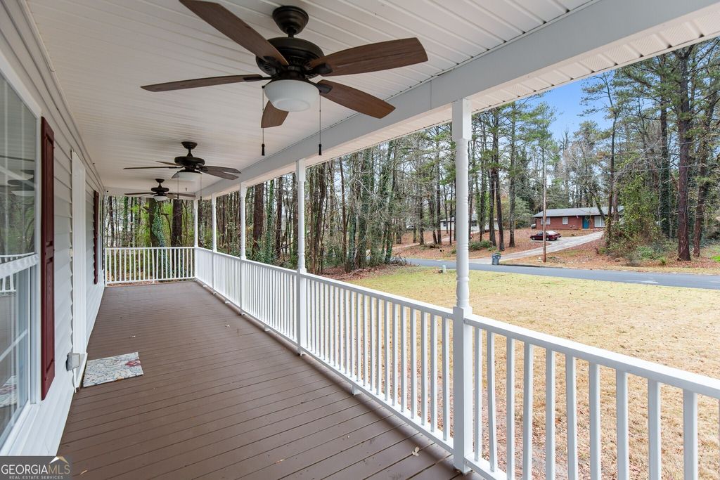 Photo of 631 Saddlewood Drive, Lawrenceville, GA 30043 (MLS # 10655101)
