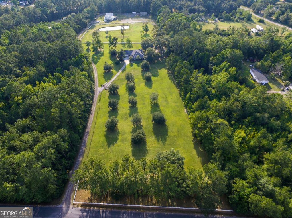 Photo of 102 Steeple Lane, Richmond Hill, GA 31324 (MLS # 10672286)