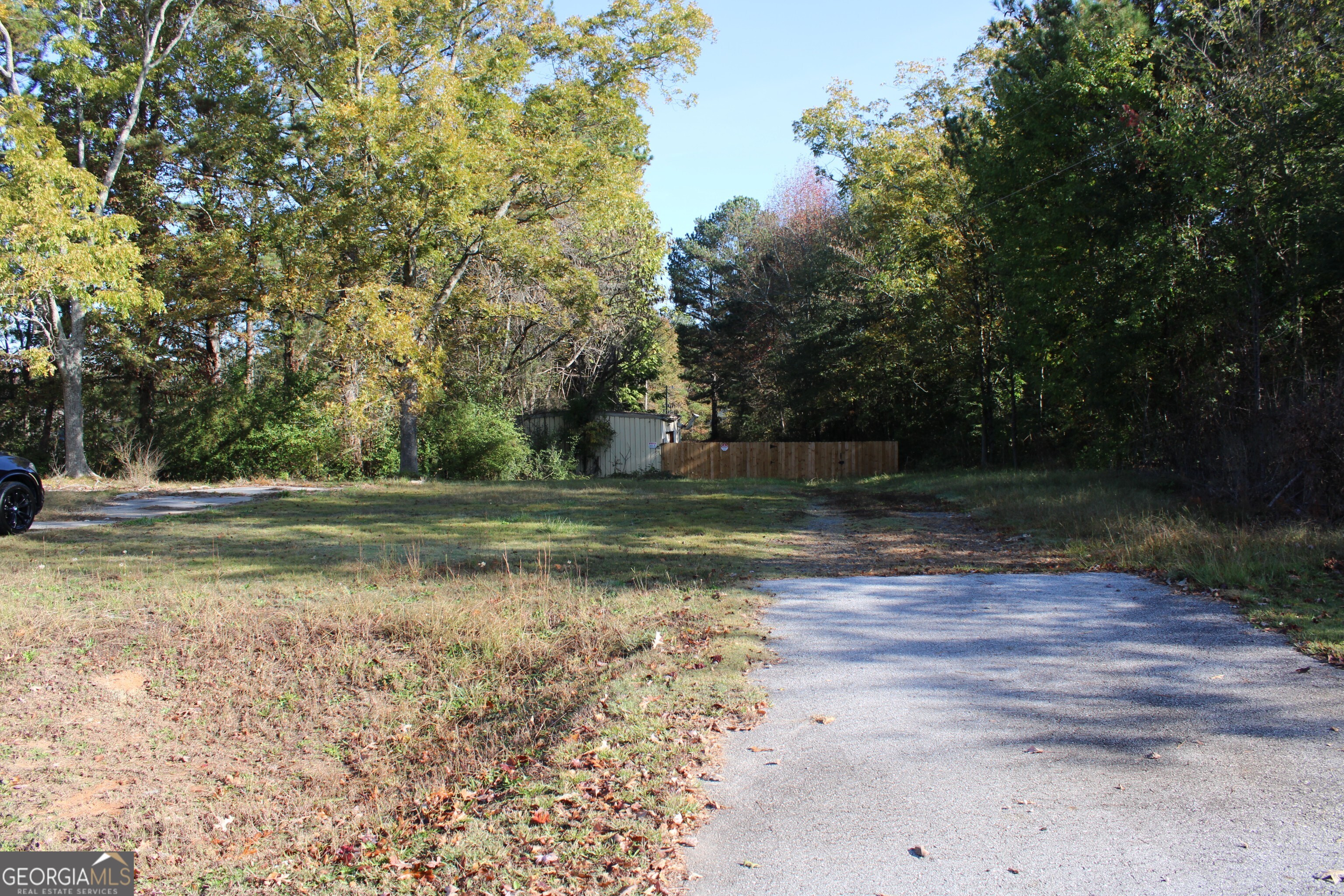 1372 Auburn RD