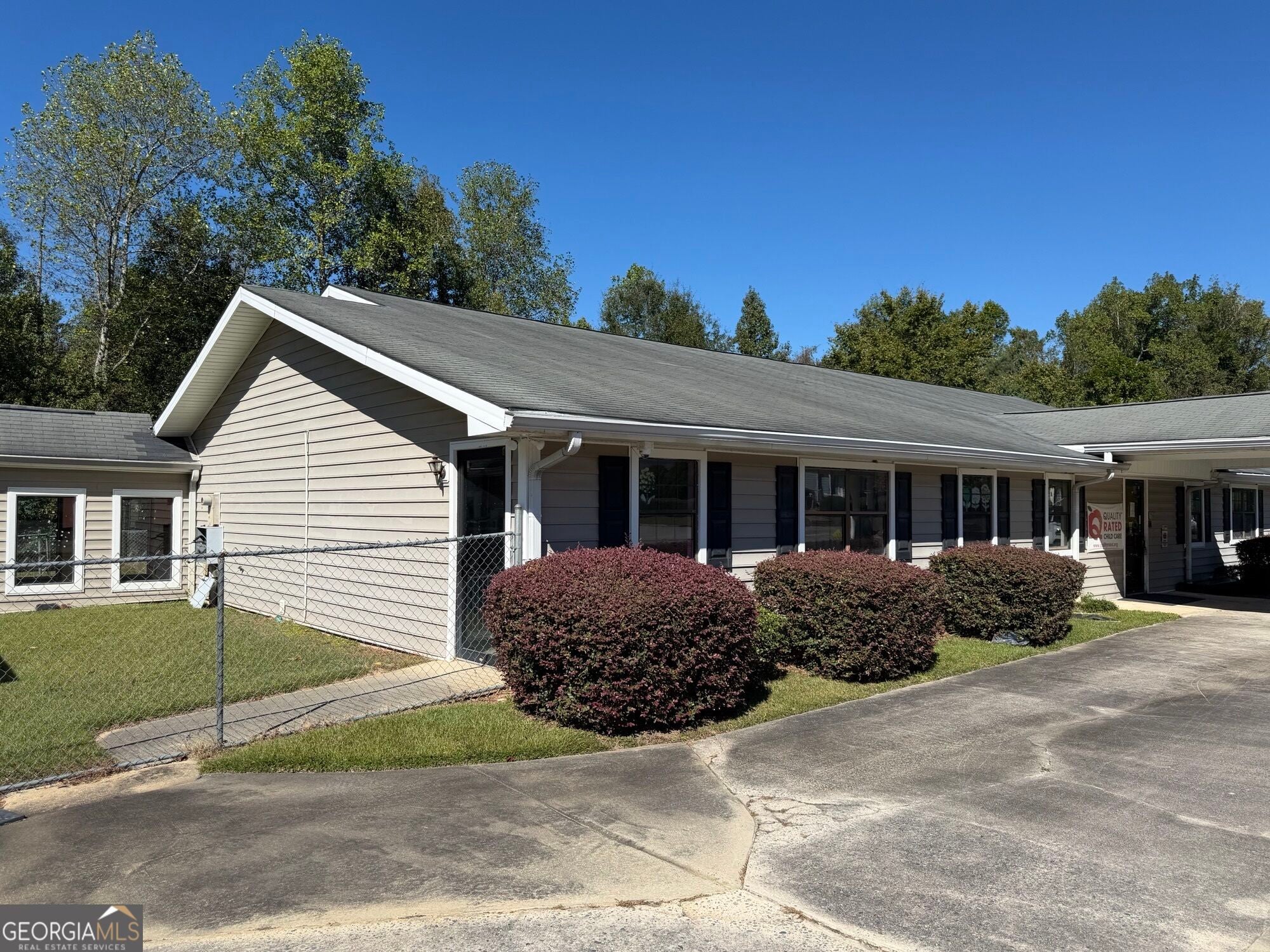 206 Chambers Cove DR
