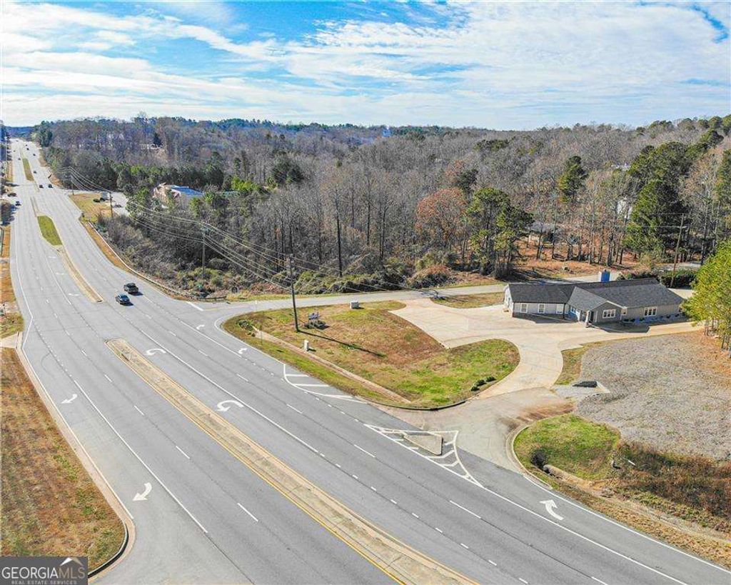 Photo of 3306 Donna Way #D, Gainesville, GA 30504 (MLS # 10706929)