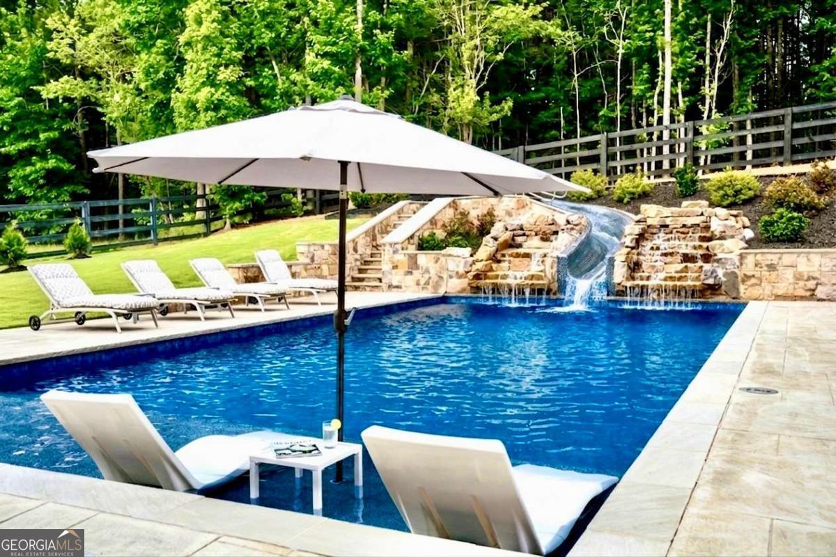5475 Summit Oak DR