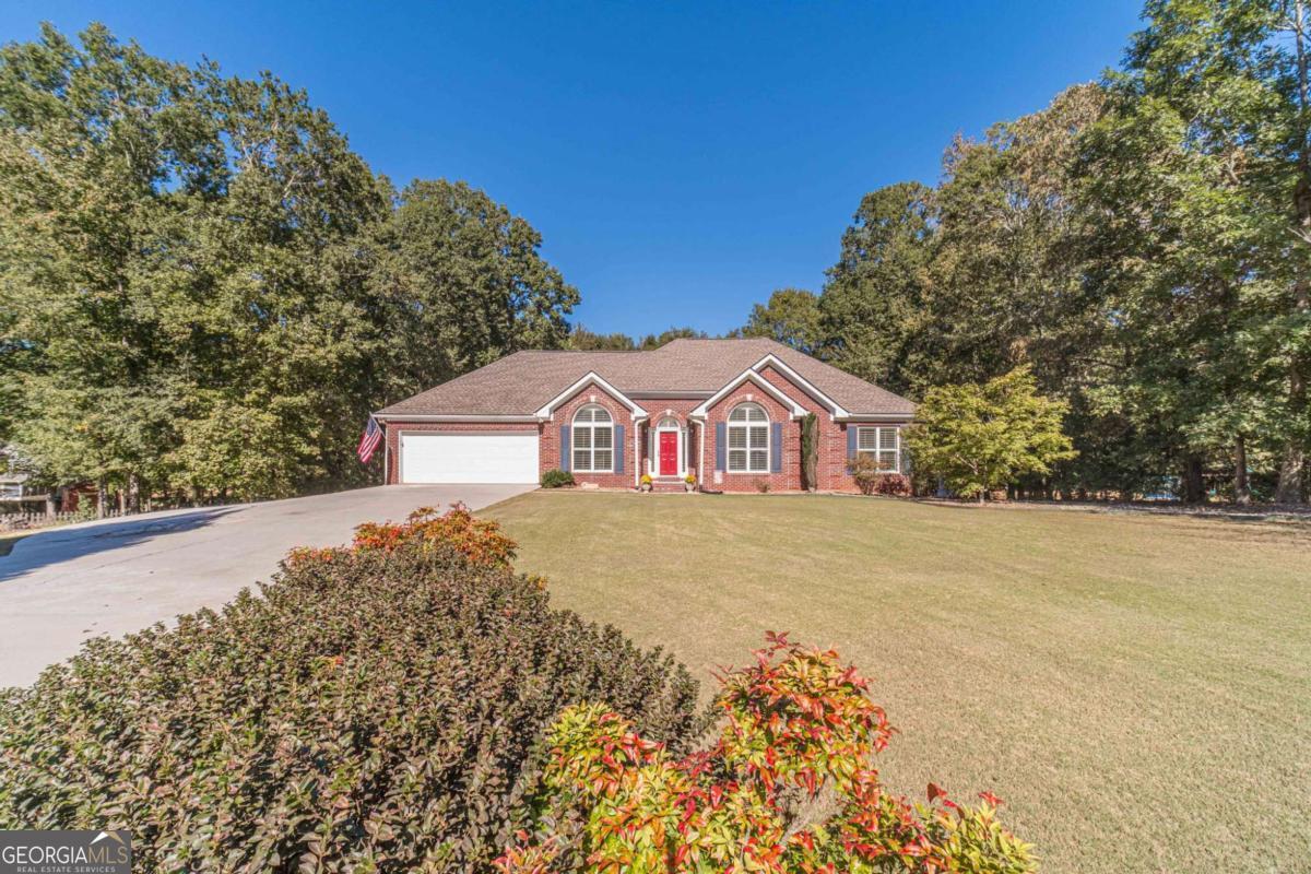 2049 Emily DR