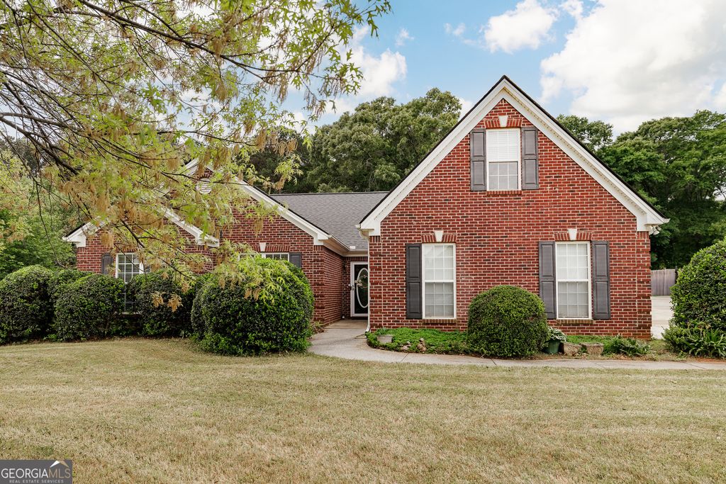 Photo of 416 Camden Drive, Winder, GA 30680 (MLS # 10737284)
