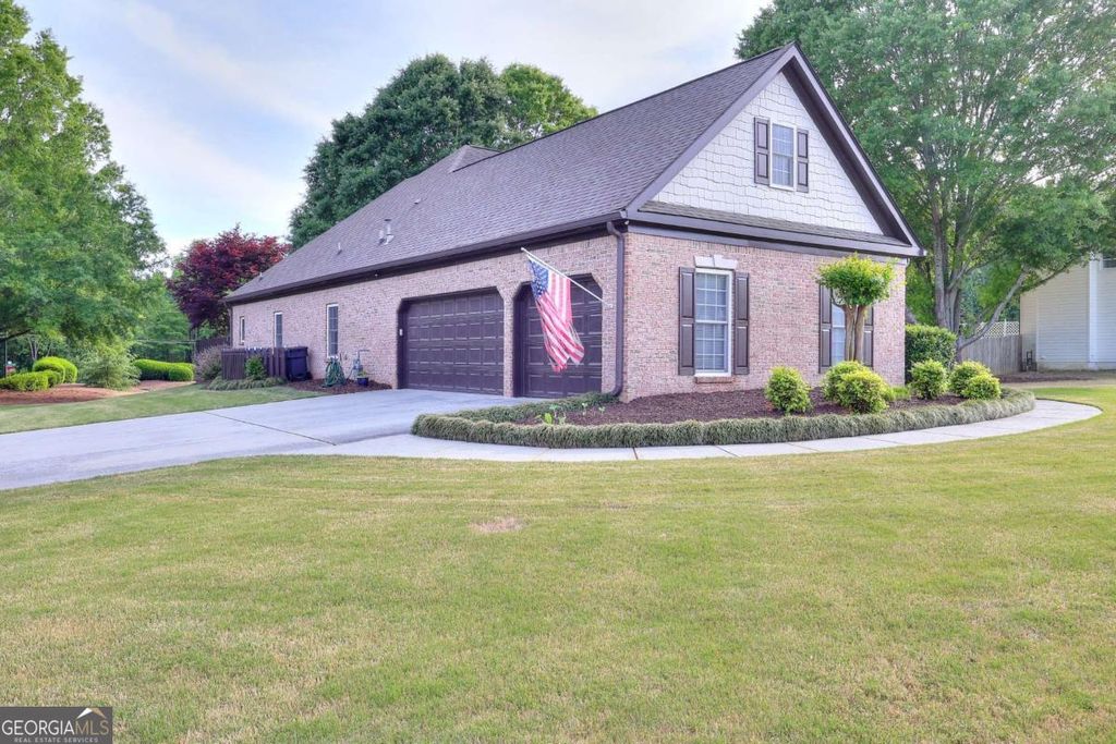 Photo of 2385 Amberbrook Lane, Grayson, GA 30017 (MLS # 10740585)