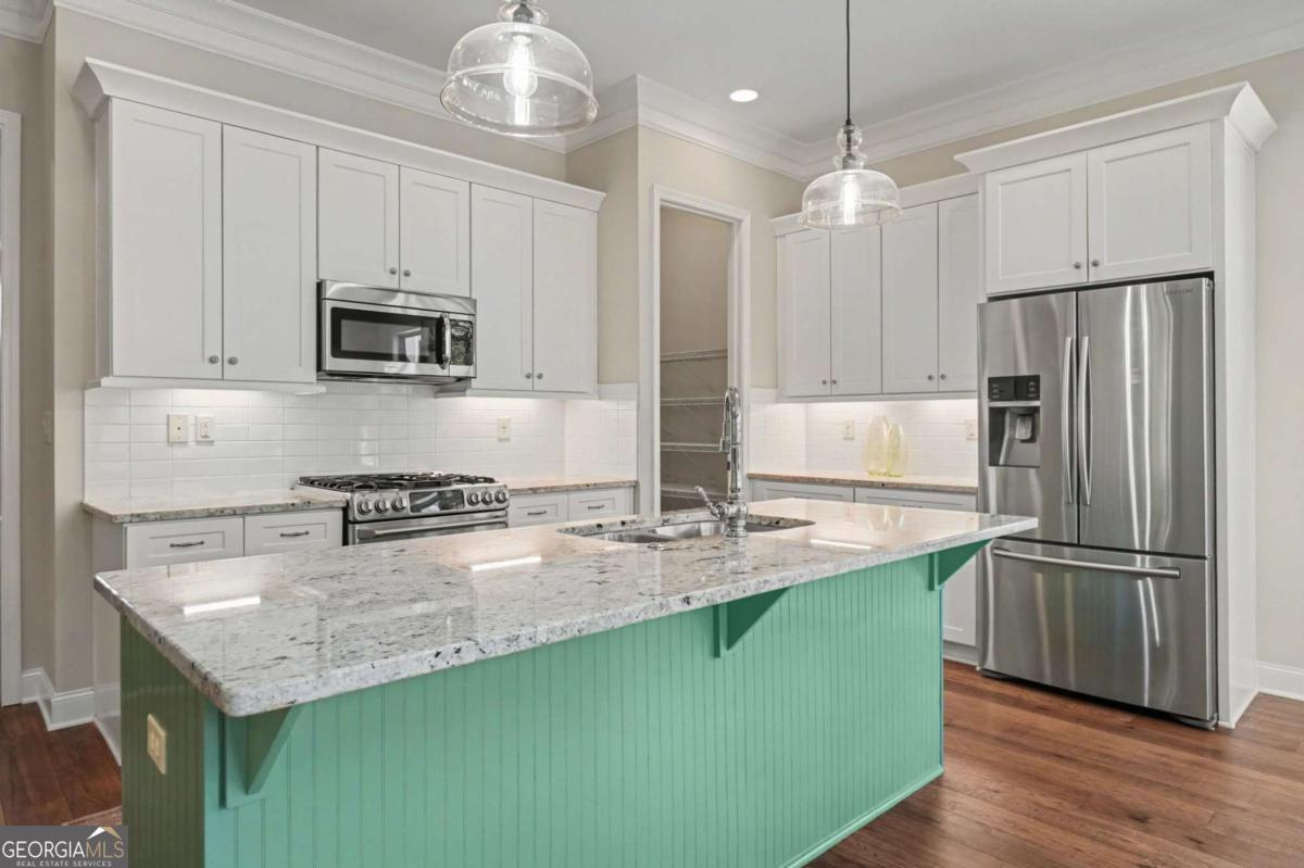 17 Cedarcrest Village WAY