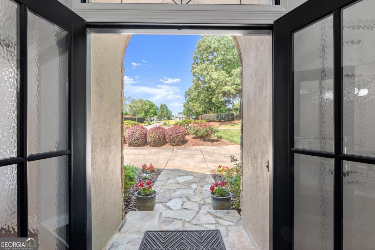 459 Atlanta Country Club DR SE
