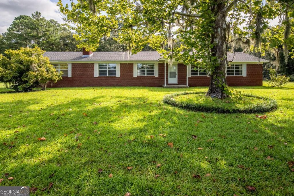 Photo of 1597 Dairy Road, Hinesville, GA 31313 (MLS # 10669944)