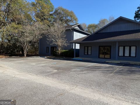 2 Ed Moore CT Statesboro GA 30458