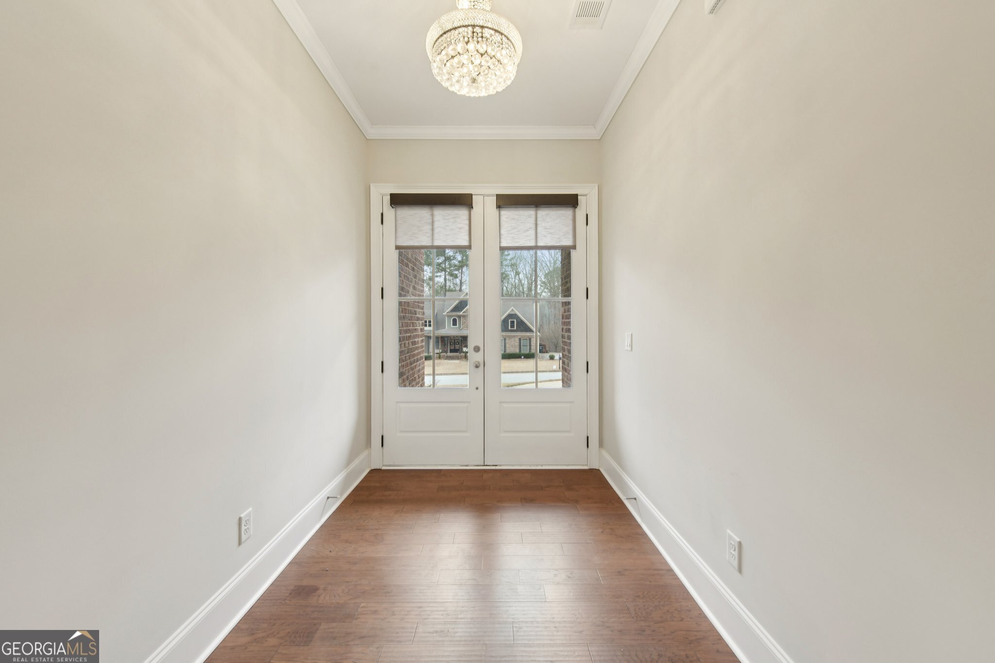 25 Mountain Crest DR