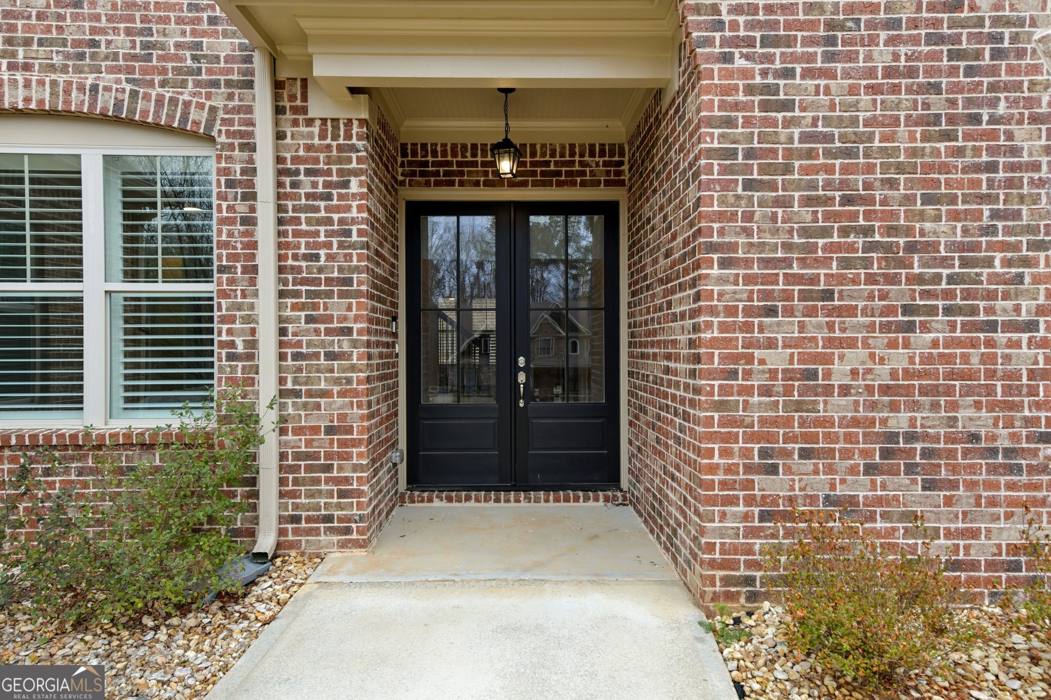 25 Mountain Crest DR