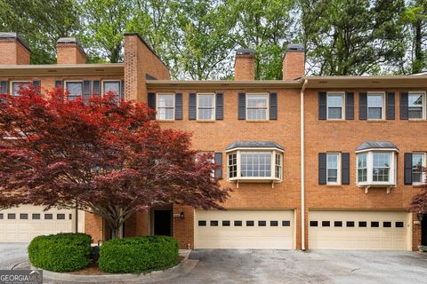 Photo of 3550 Vinings Ridge Court, Atlanta, GA 30339 (MLS # 10729544)