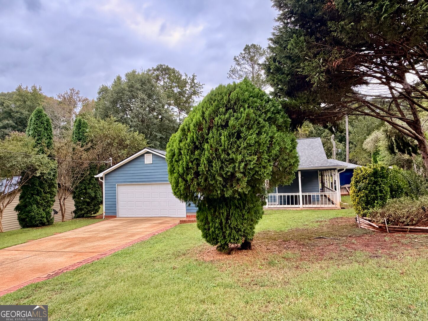 659 Pine Ridge TRL SE