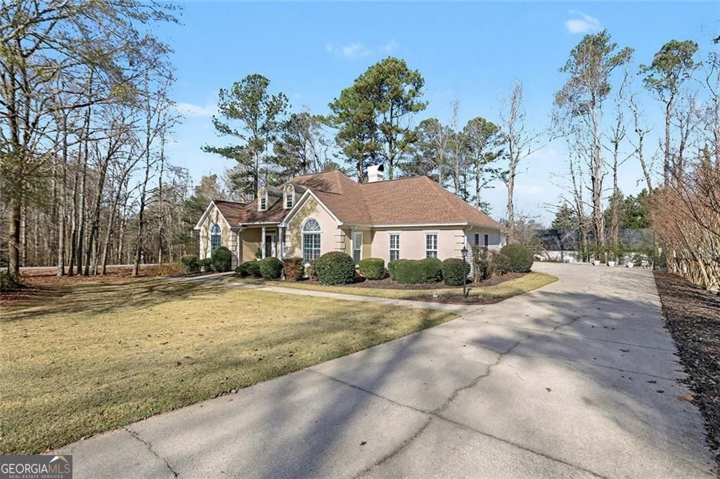 7266 Oak Arms DR
