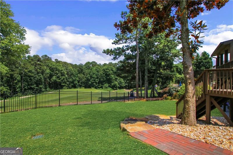 3905 Greenside CT