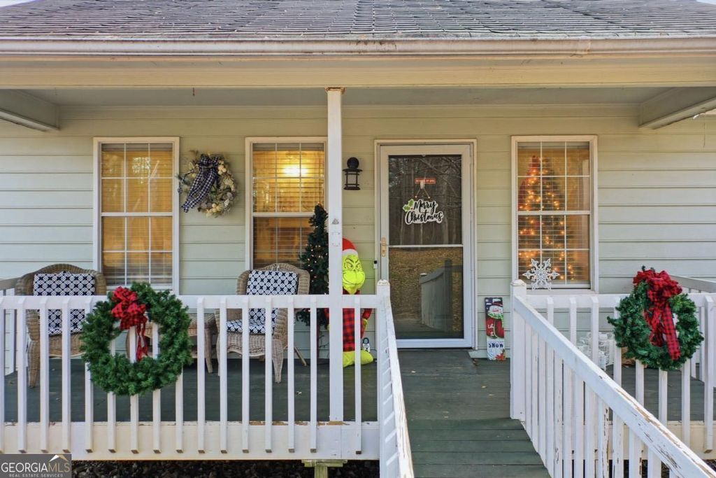 Photo of 440 Gunnell Road, Dallas, GA 30157 (MLS # 10657774)