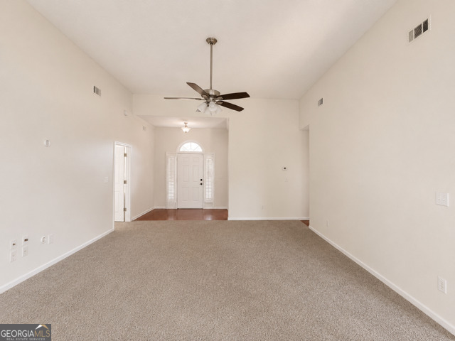 312 Twelve Oaks DR