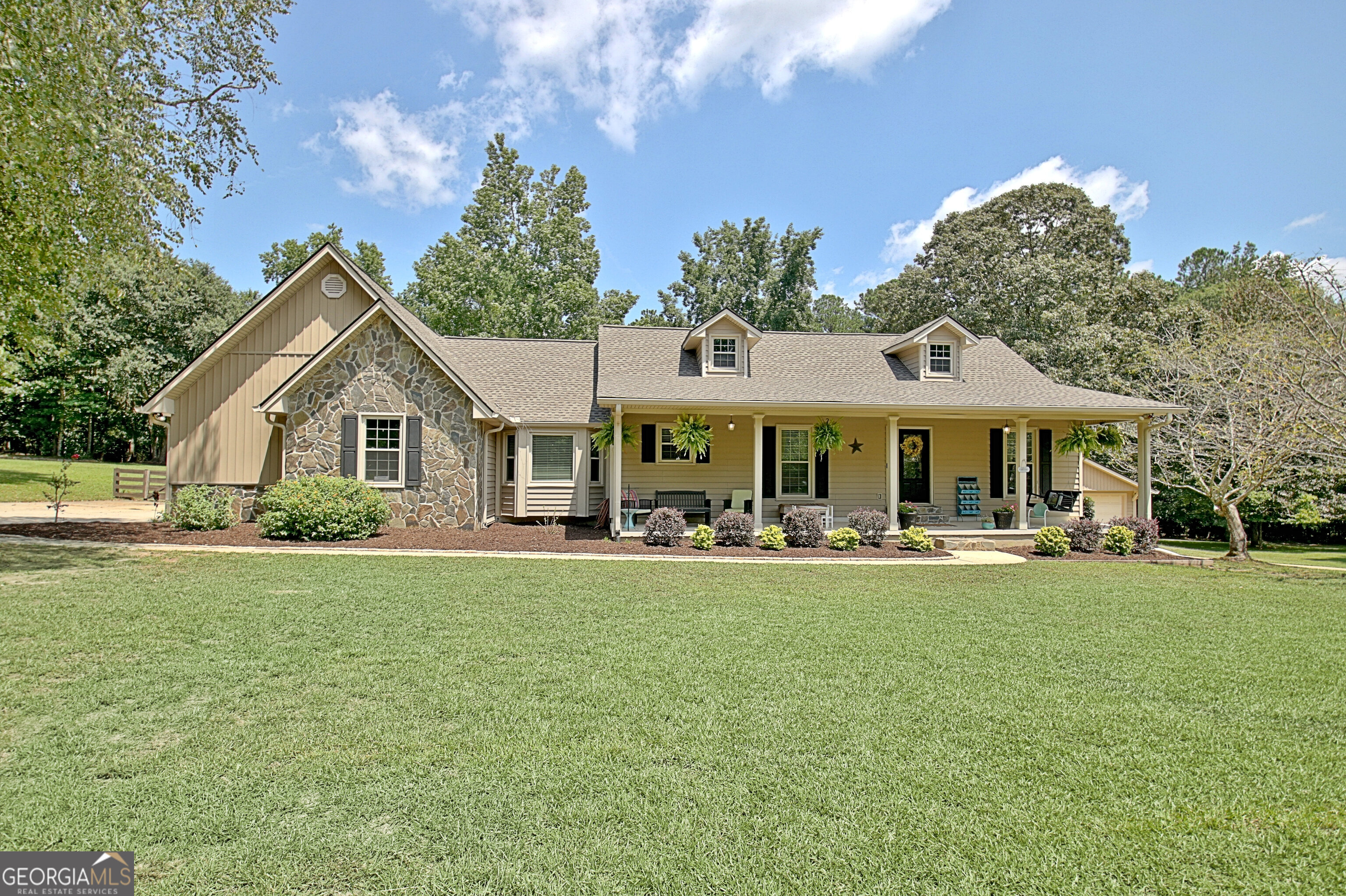 View Fayetteville, GA 30215 house