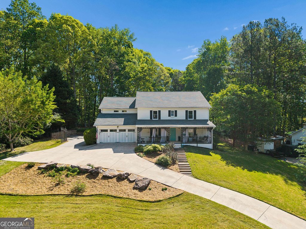 Photo of 480 Hembree Hollow, Roswell, GA 30076 (MLS # 10733658)