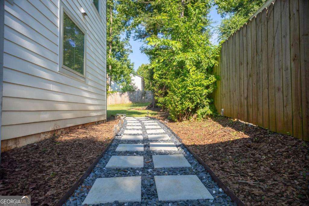 253 Lamon AVE SE