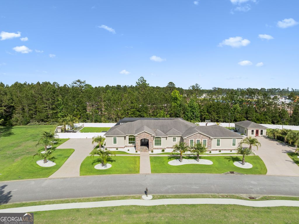 Photo of 240 Belmont Circle, Brunswick, GA 31525 (MLS # 10770779)