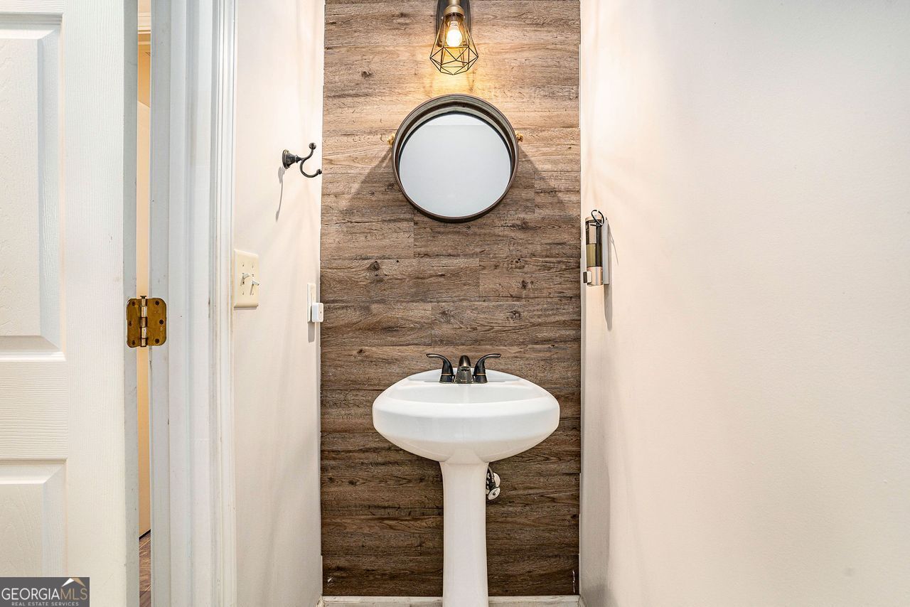 Westchester Lakes Ph B4 - Residential