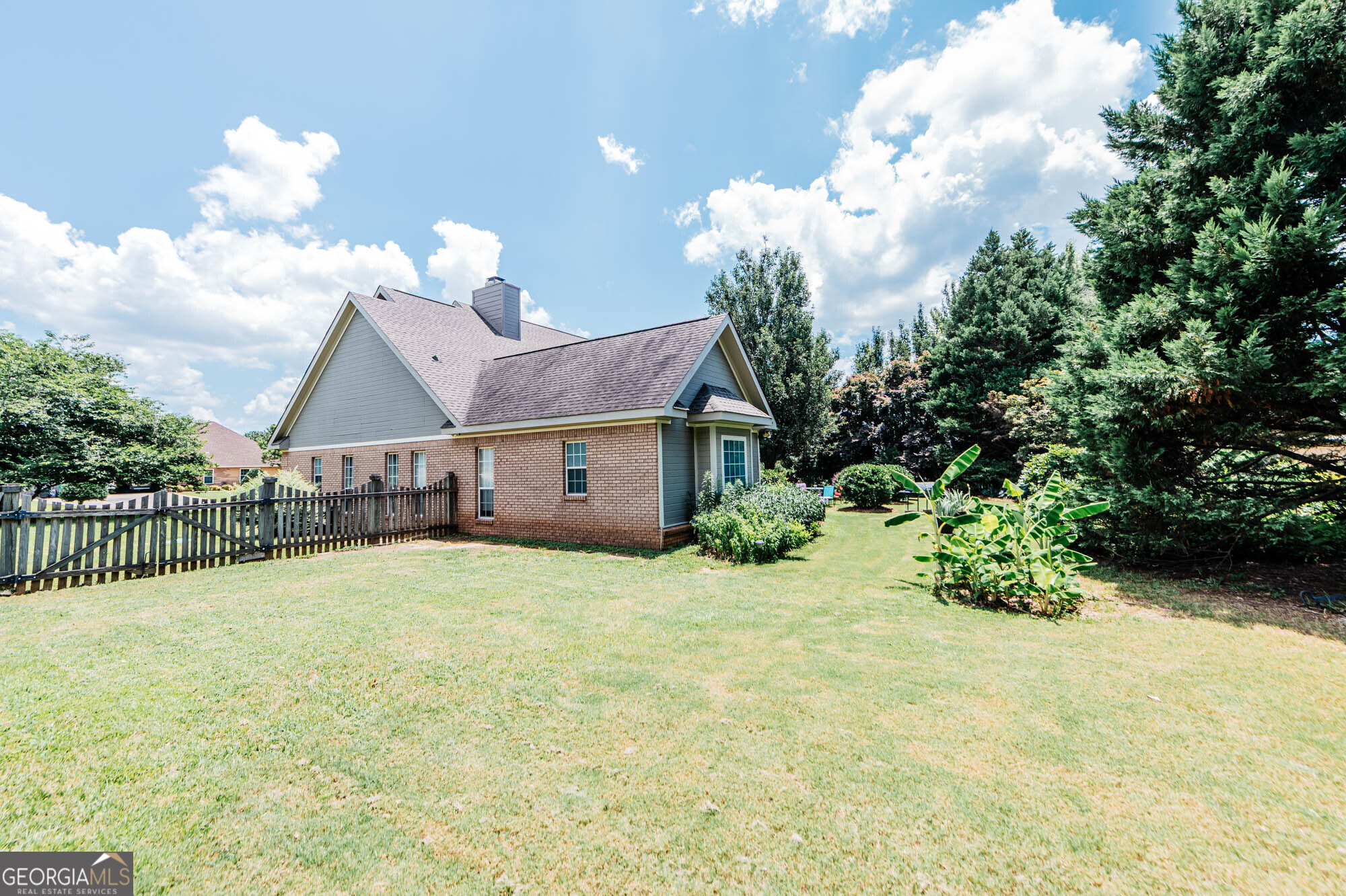 Bonaire, Georgia 31005, United States, 4 Bedrooms Bedrooms, ,3 BathroomsBathrooms,Residential,Pending,159702