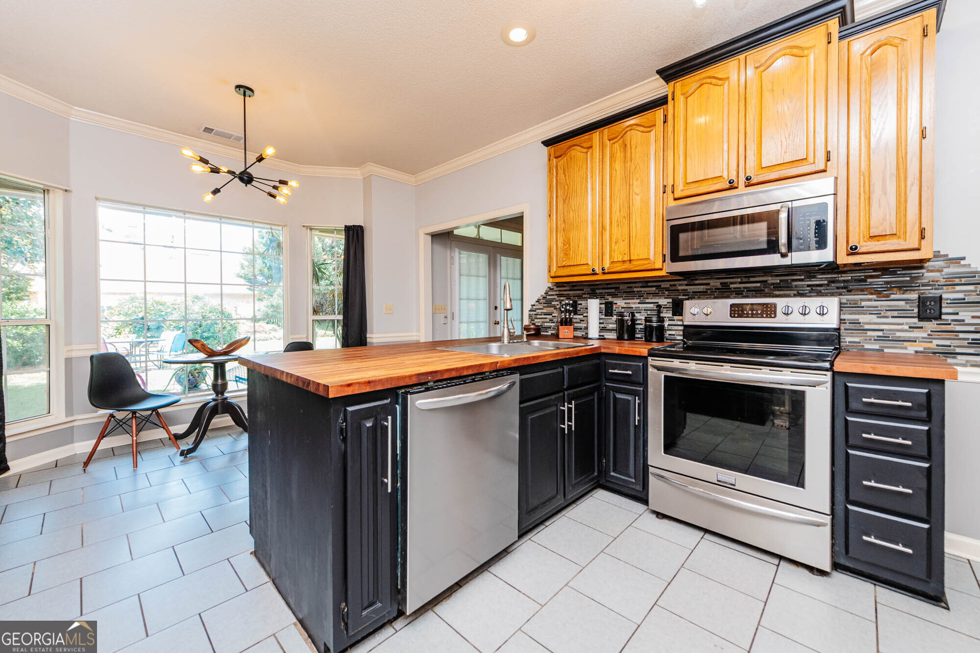 Bonaire, Georgia 31005, United States, 4 Bedrooms Bedrooms, ,3 BathroomsBathrooms,Residential,Pending,159702