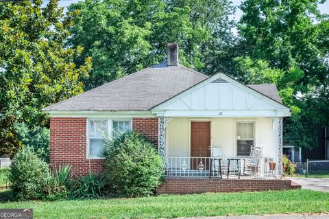Photo of 115 Lombardy Way SE, Rome, GA 30161 (MLS # 10564803)